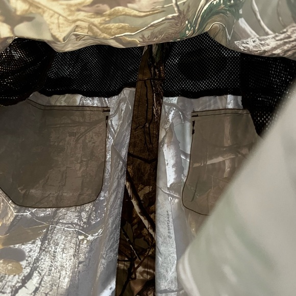 CLEARANCE NWT Men’s M Russell Outdoors Dri-Power Lightweight Button Down Shirt - Picture 10 of 13